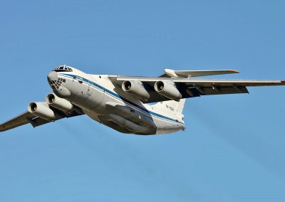 4. Iljuschin Il-76 // Spannweite: 50,5 m // Löschwasser: 42.000 l