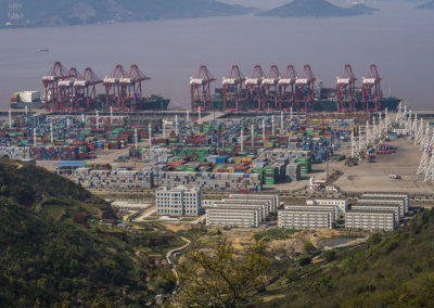 3. Ningbo-Zhoushan // China (26,3 Mio. Container)